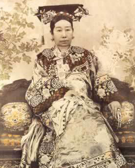 光绪皇帝作为傀儡皇帝 光绪为何不杀慈禧掌权