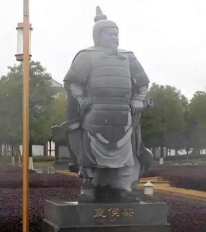 车辕上的帝国：夏侯婴如何以缰绳为笔书写西汉传奇