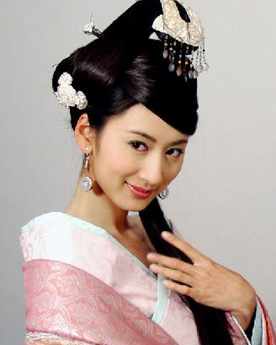 赵合德：汉成帝刘骜宠妃，与姐姐一起宠冠后宫十余年