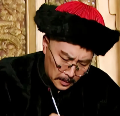 雍正皇帝的眼镜：材质之精与数量之谜