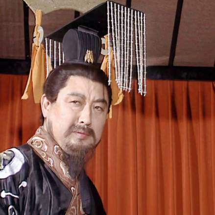 刘禅亲政：在理想与现实夹缝中的帝王权衡