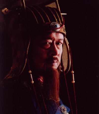 周延儒：崇祯朝的起伏首辅与历史争议人物