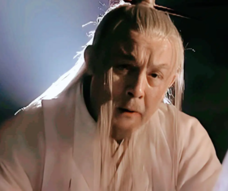 无崖子与逍遥子：武学传承中的宗师与神话