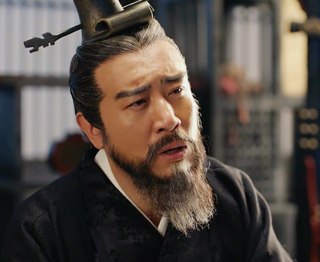 从许都到邺城：曹操权力棋局中的关键落子