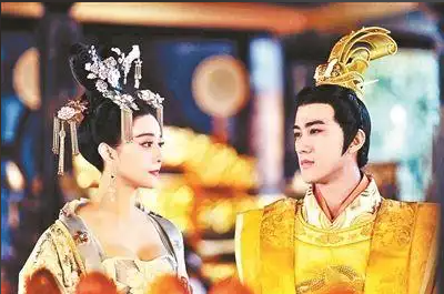 乾陵之谜：武则天与李治合葬背后的权力与情感纠葛