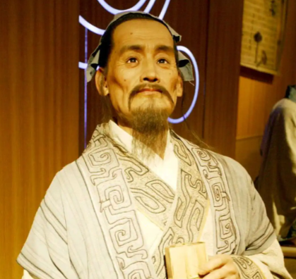 毒士李儒：董卓霸业背后的冷峻谋士