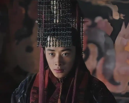 乱世浮沉：汉献帝刘协的“明昏”之辨