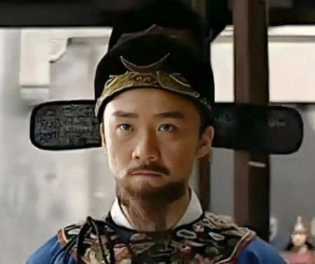 海瑞直言进谏：触动官场利益的多维剖析