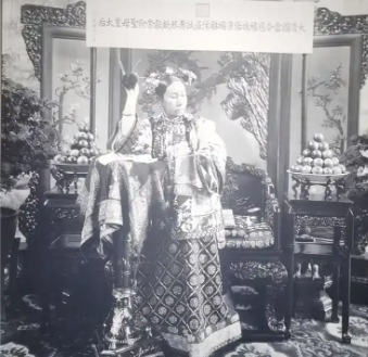颐和园的金瓦与甲午的硝烟:慈禧挪用国帑,断送北洋命脉